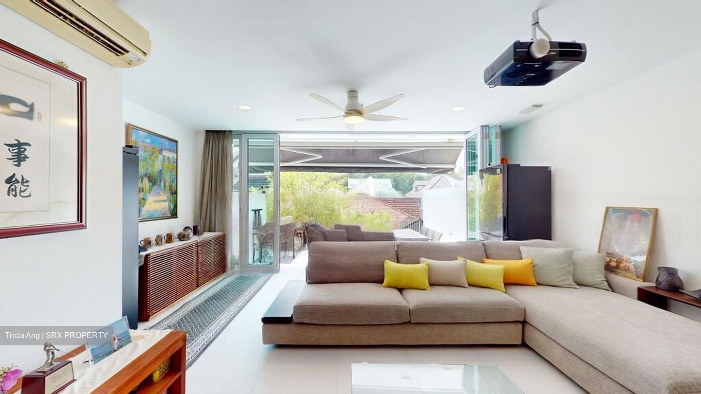 Sembawang Hills Estate (D20), Terrace #426578001